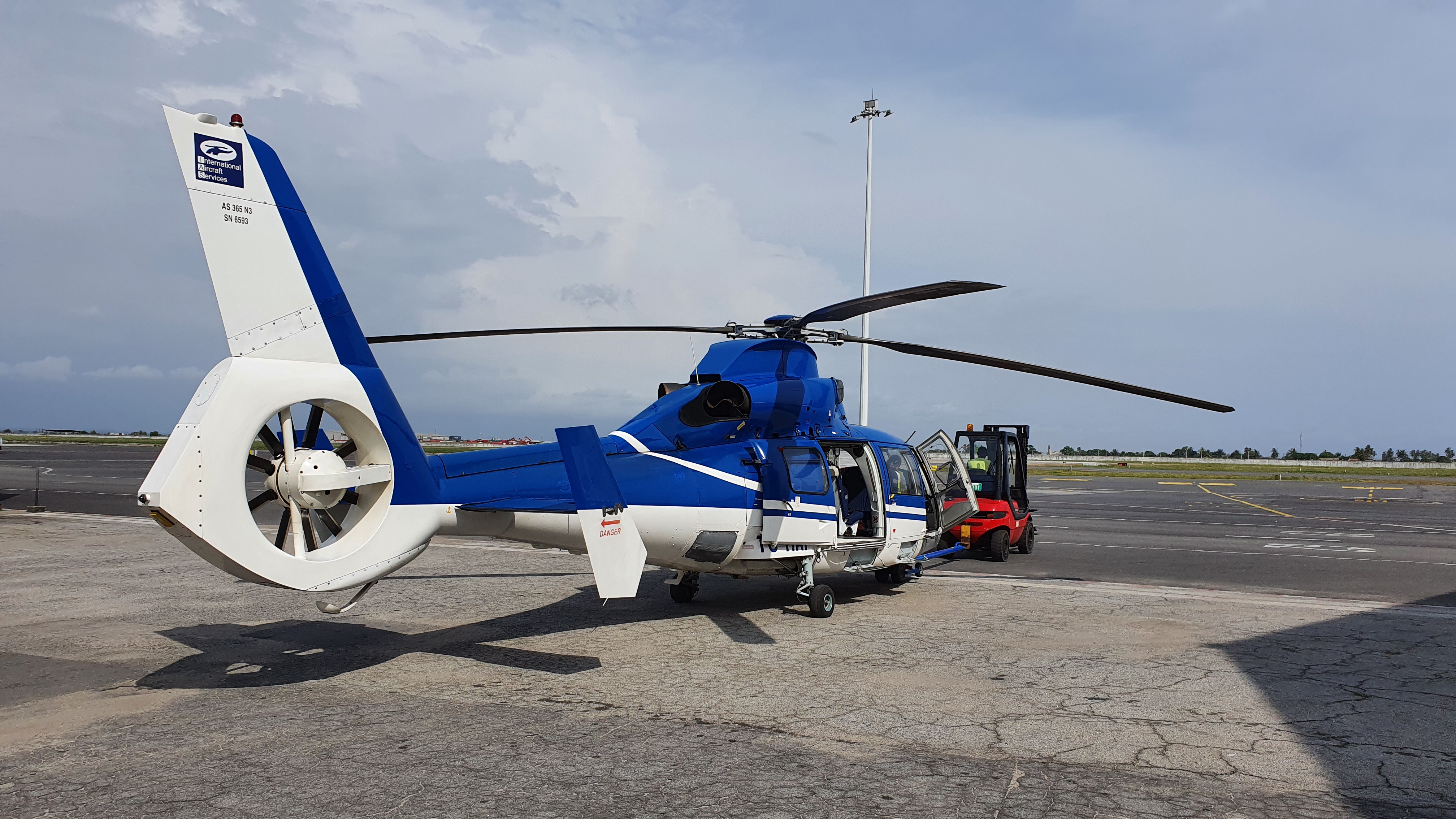 Hélicoptère International Aircraft Services